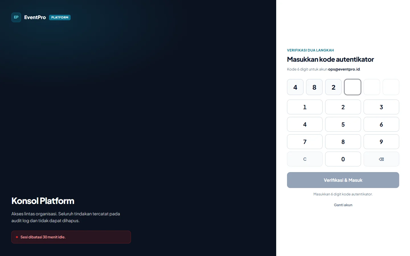 Tampilan EventPro: Login dua langkah dan audit log yang tidak bisa diubah.