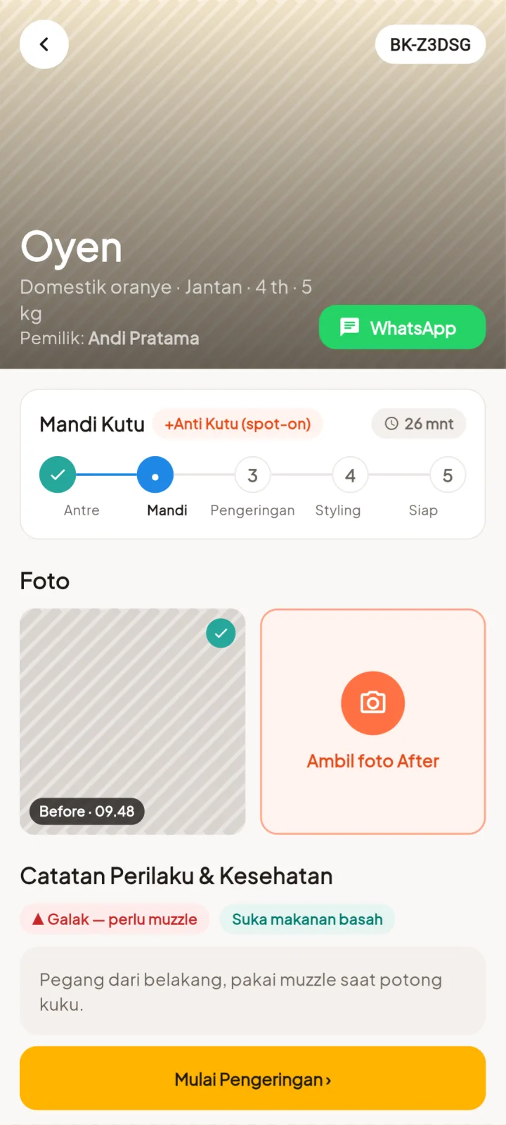 Tampilan PetPro: Groomer memindahkan tahap dengan satu ketuk.