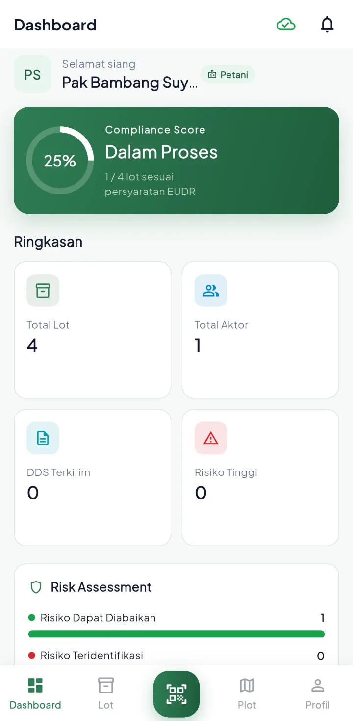 Tampilan RimbaLink: Skor kepatuhan dan batch di genggaman.
